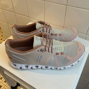 **RARE** Rose Sand On Cloud